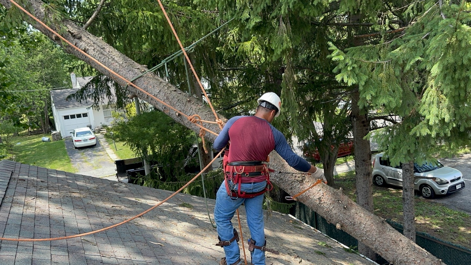 HudsonView crew responding to storm damage on a residential roof